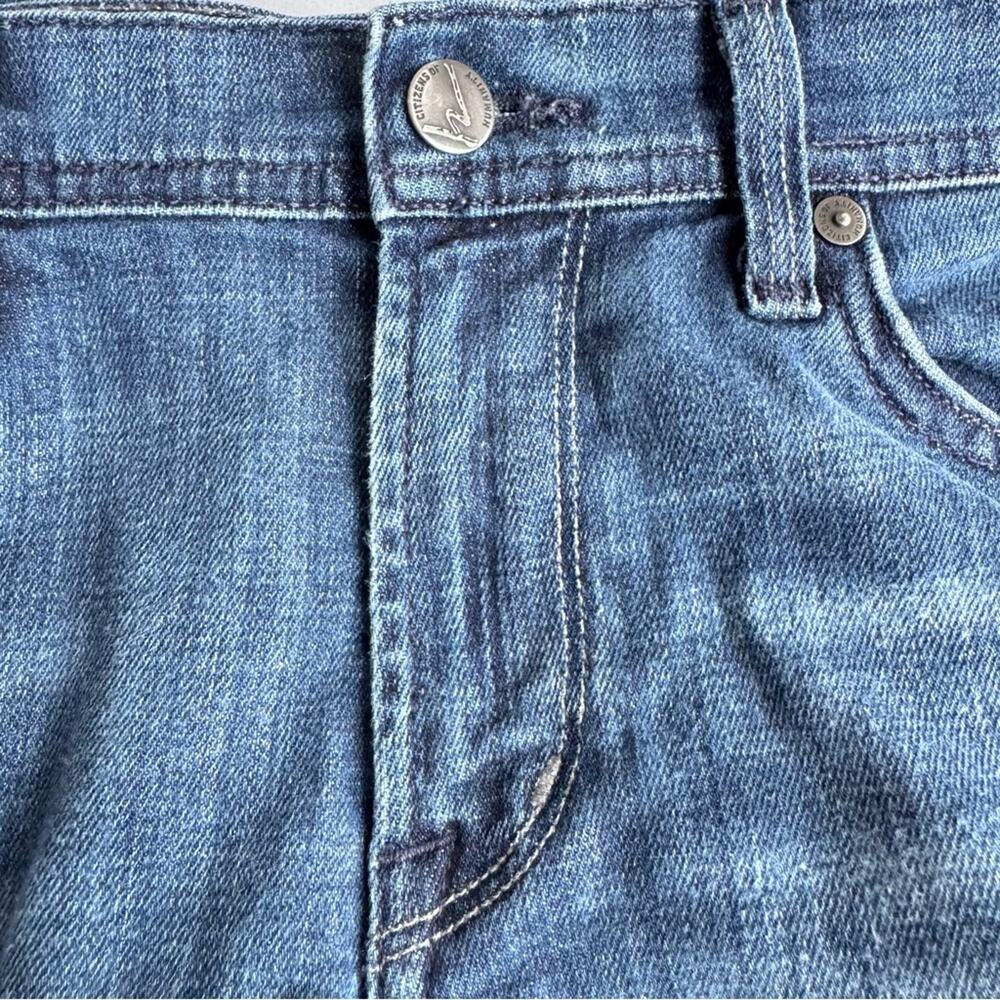Classic Blue Women's Jeans - Picture 8 of 16